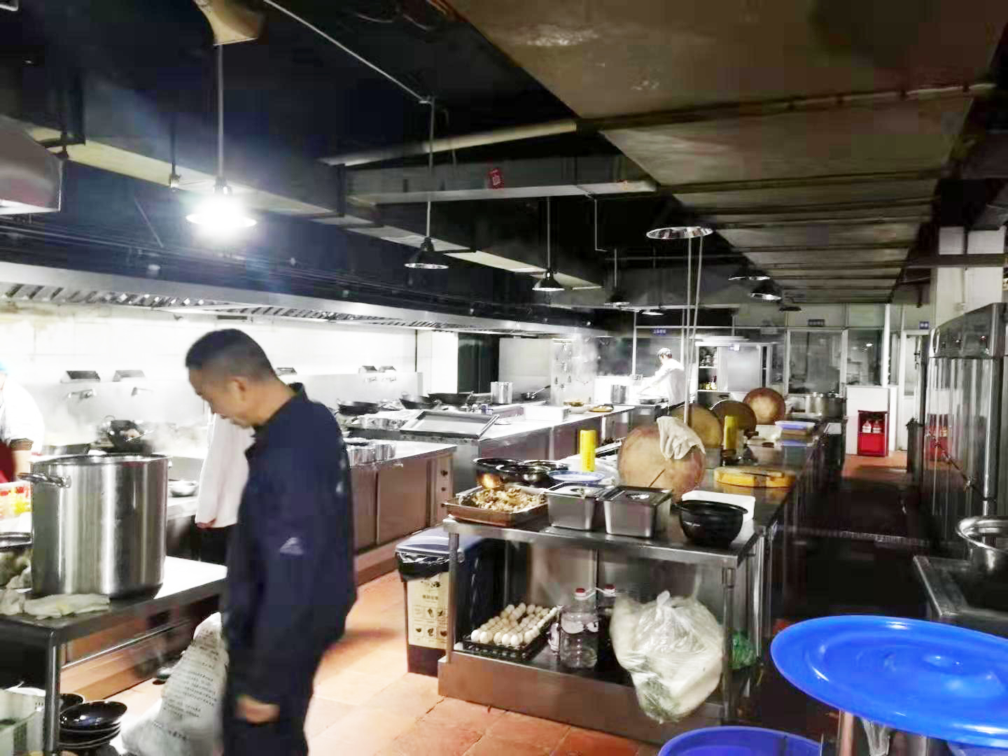 學校午夜视频免费在线观看設備