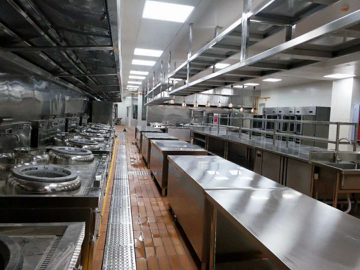 酒店午夜视频免费在线观看設備