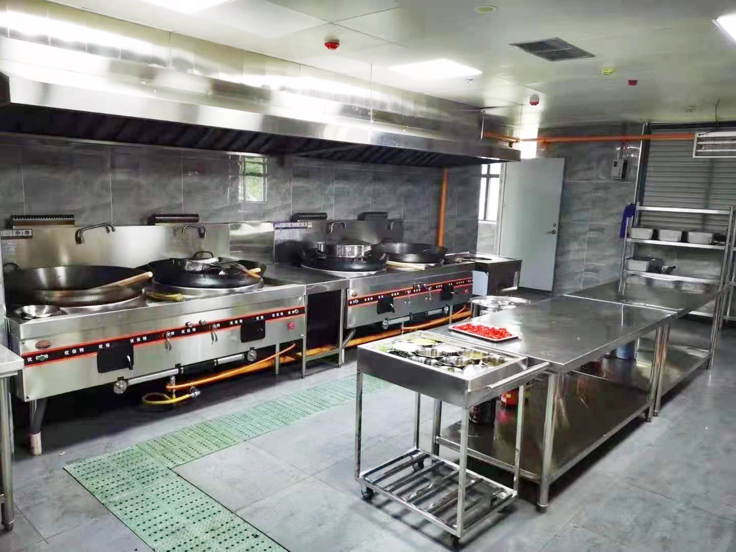 商用午夜视频免费在线观看設備