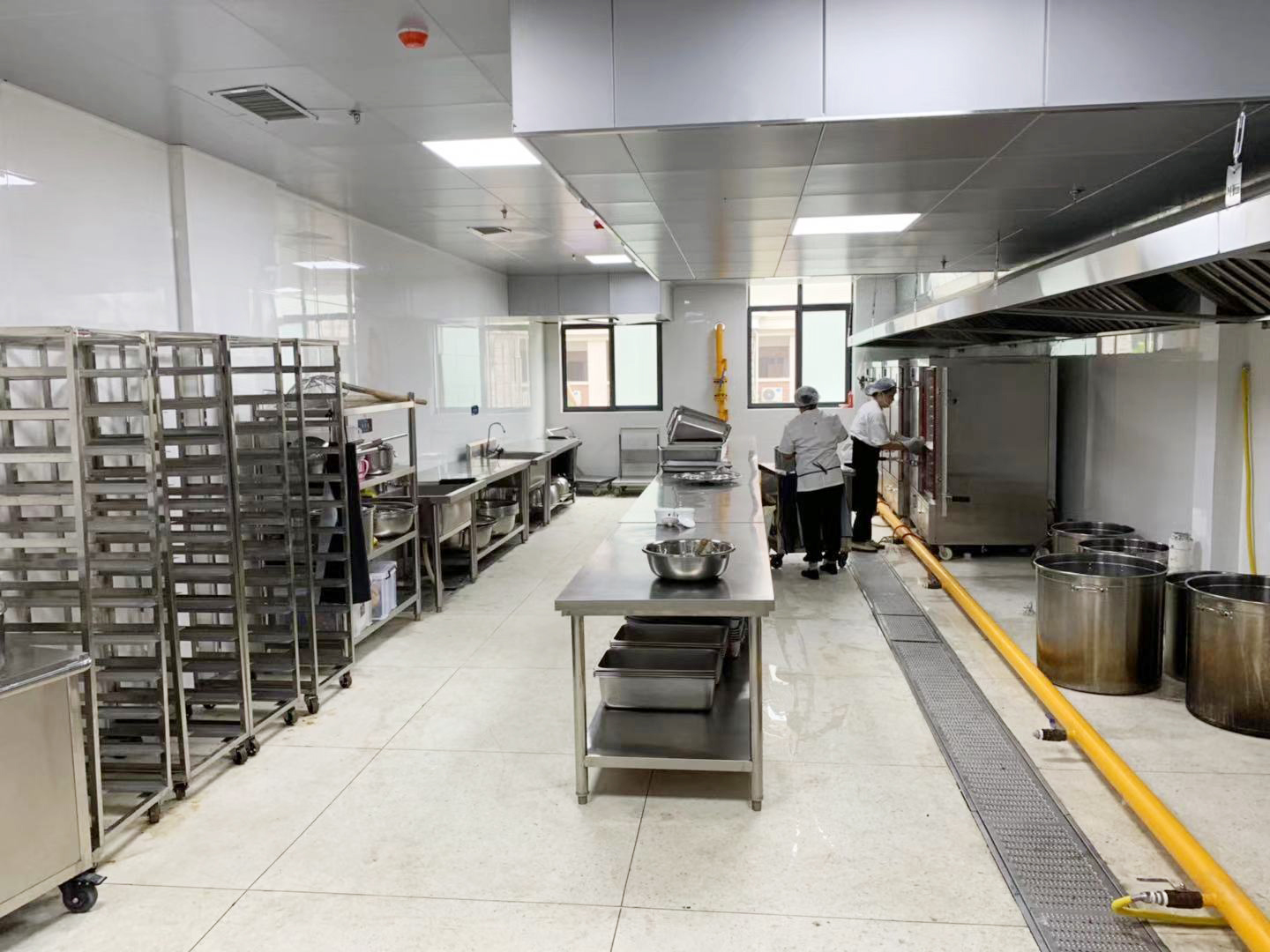 食堂午夜视频免费在线观看設備