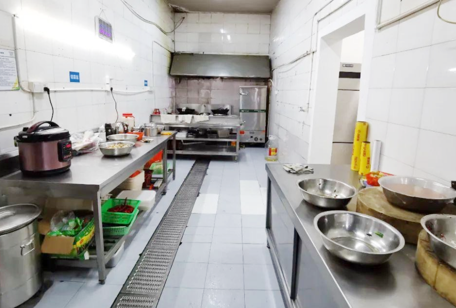 食堂午夜视频免费在线观看設備之明溝