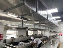 激戰八月，迎接開學季！