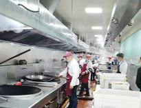 成都商用午夜视频免费在线观看設備公司告訴你商用午夜视频免费在线观看設備的維修保養方案