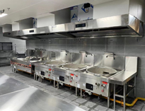 食堂廚具午夜视频免费在线观看設備供應商和你聊聊合格的商用午夜视频免费在线观看具備的條件